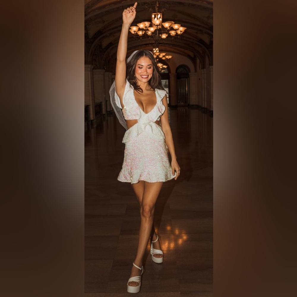 Show Me Your Mumu White Sequin Cutiut Zoey Iridescent mini dress, size small